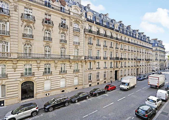 Appartement Pick A Flat's In Triangle D'or - Pierre 1er De Serbie Paris
